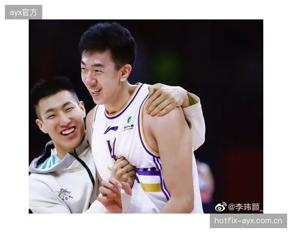 北控潜力锋线李玮颢合同到期，其运动能力和篮下终结效率备受期待。